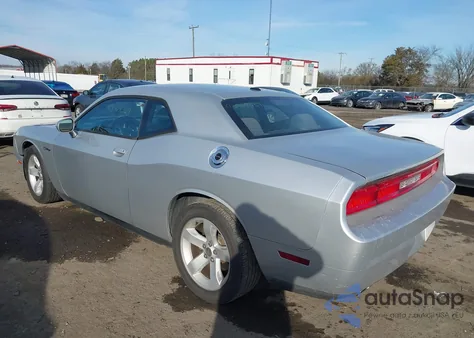 2012 Dodge Challenger Sxt z USA, uszkodzony, nr VIN 2C3CDYAG5CH181323